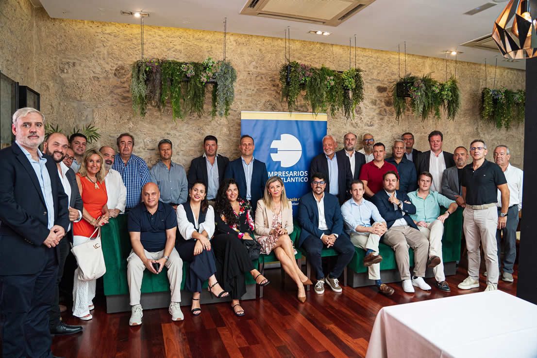 Javier Puga y Empresarios del Atlántico